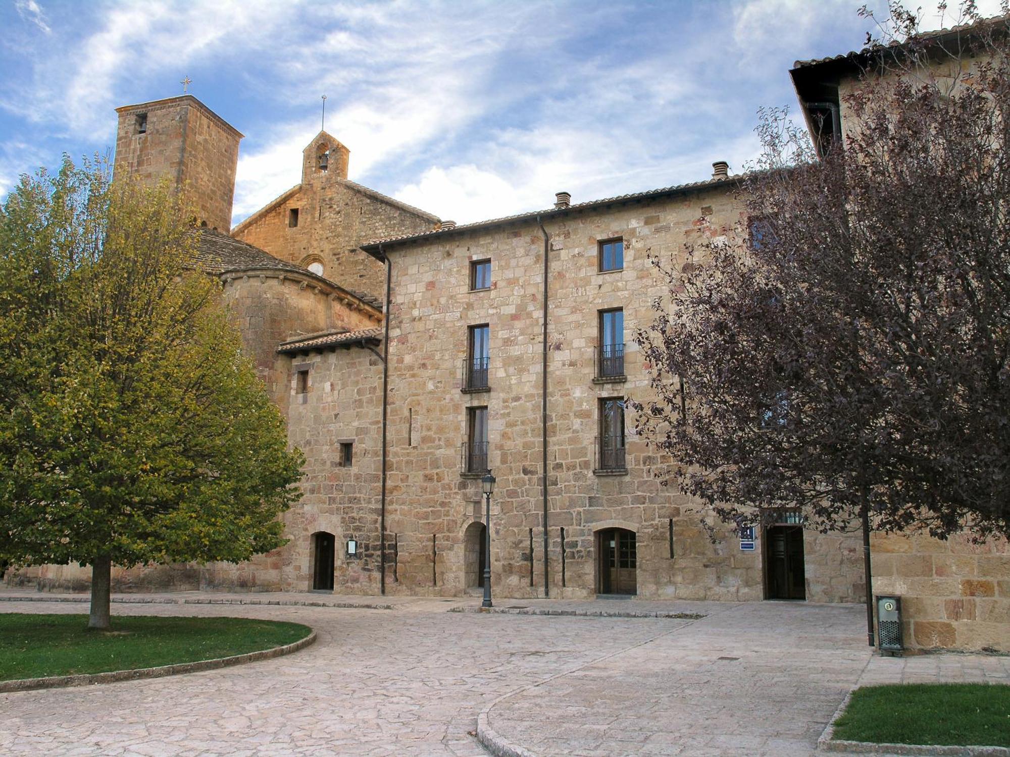 Hotel Monasterio De Leyre Yesa Exterior foto